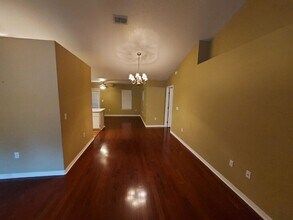 1102 SE 10th St in Ocala, FL - Building Photo - Building Photo