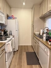 1123 Sepulveda Blvd in Torrance, CA - Foto de edificio - Building Photo