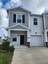 3258 Laurent Lp in Davenport, FL - Building Photo
