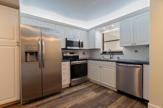 890 N Federal Hwy, Unit 103 in Lantana, FL - Foto de edificio - Building Photo