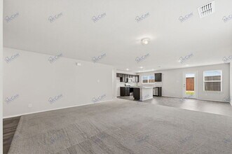 126 Rock Crk Ln in Terrell, TX - Building Photo - Building Photo