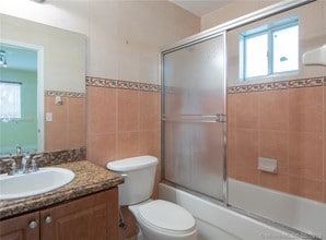 7702 NE 3rd Ct-Unit -0 in Miami, FL - Building Photo - Building Photo