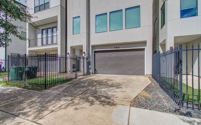 property at 509 Gregg St