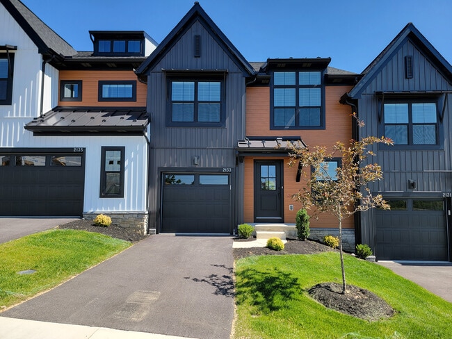 property at 2133 S Autumn Chase Dr
