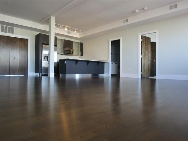 property at 154 W 2nd St