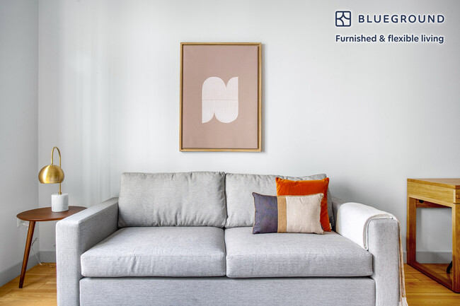 320 D St in Boston, MA - Building Photo - Building Photo