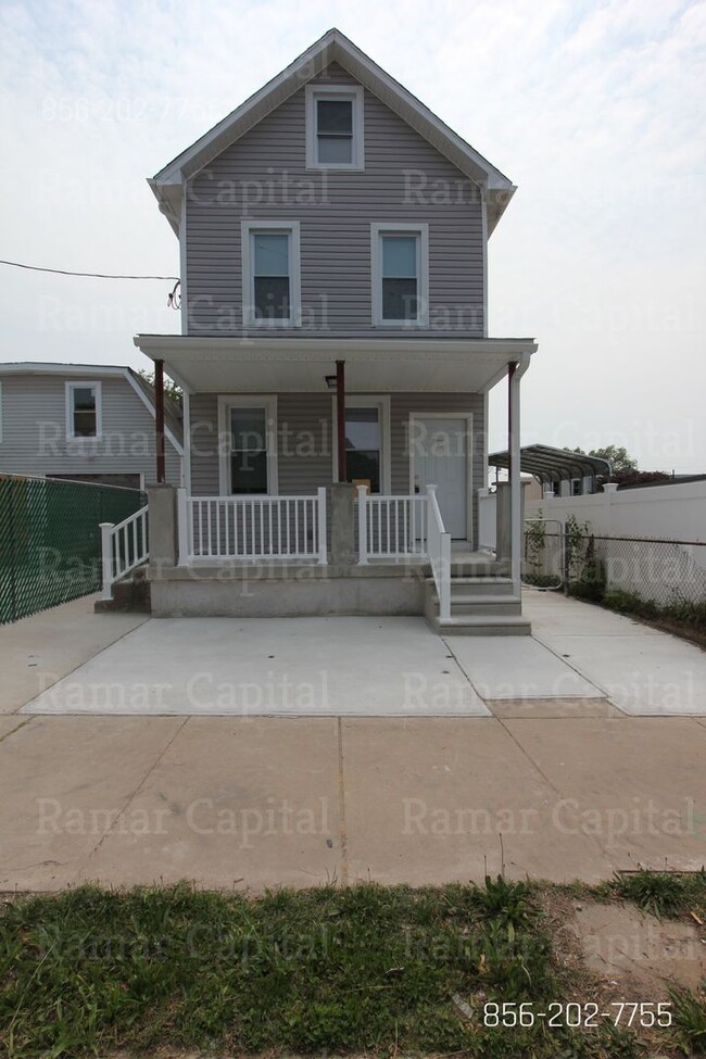 1123 Cambridge St in Camden, NJ - Building Photo - Building Photo