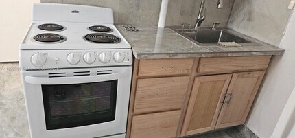 15015 Garfield Dr in Homestead, FL - Building Photo - Building Photo