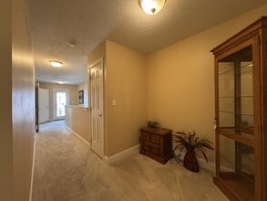 400 St Andrews Dr in Morgantown, WV - Building Photo - Building Photo