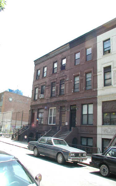 244 W 121st St in New York, NY - Foto de edificio - Building Photo