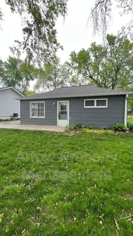 property at 6824 Logan Ave