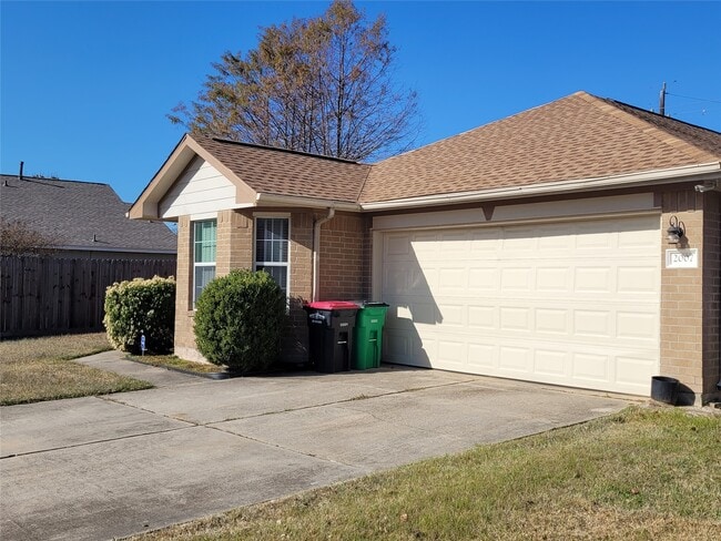 property at 2007 Goldspring Ln