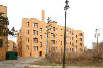 LaFer Apartments in Detroit, MI - Building Photo - Building Photo