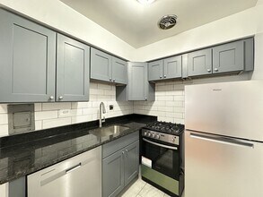 1515 W Morse Ave in Chicago, IL - Building Photo - Building Photo