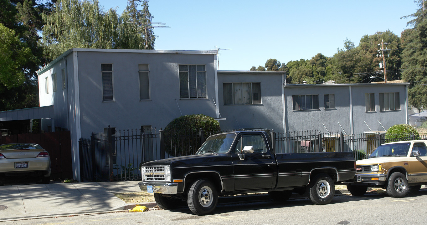 2505-2511 E 29th St in Oakland, CA - Building Photo