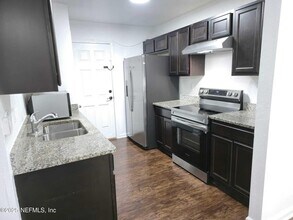 9124 Adams Ave in Jacksonville, FL - Building Photo - Building Photo