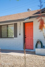 3325 S Shafer Dr in Tempe, AZ - Building Photo - Building Photo