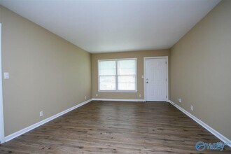 4736 Bluehaven Dr NW in Huntsville, AL - Building Photo - Building Photo