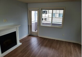 13413 97th Ave E in Puyallup, WA - Building Photo - Building Photo