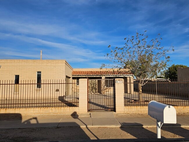 4445 S Kostka Ave in Tucson, AZ - Building Photo - Building Photo