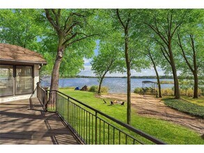 5720 Oakview Ln N in Plymouth, MN - Building Photo - Building Photo