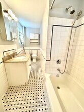 608 Franklin St in Melrose, MA - Foto de edificio - Building Photo