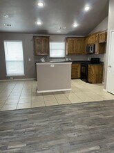 6401 Claire Dr in Fort Worth, TX - Building Photo - Building Photo