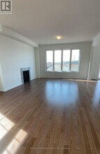 312 Madelaine Dr in Barrie, ON - Building Photo - Building Photo
