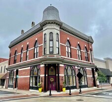 304 W Main St, Unit 304 W Main Street Apt 1 in Salisbury, MD - Building Photo