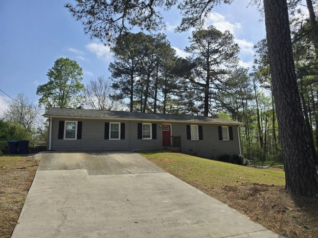 property at 3005 Hidden Dr