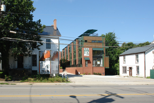 622-624 W Main St in Lexington, KY - Foto de edificio - Building Photo