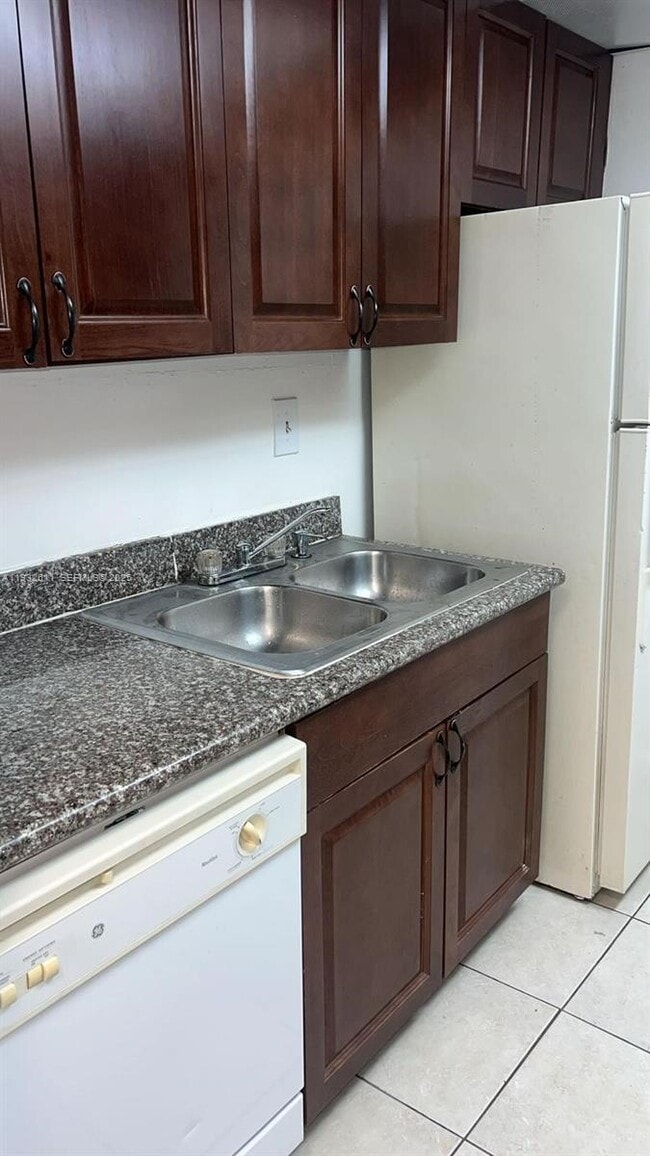 property at 1880 N Congress Ave