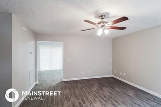 6793 Creeks Edge Ct in Flowery Branch, GA - Building Photo - Building Photo