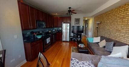 2531 W Berwyn Ave in Chicago, IL - Building Photo - Building Photo