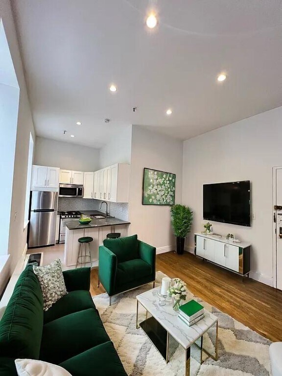 66 Pearl St in New York, NY - Building Photo - Building Photo