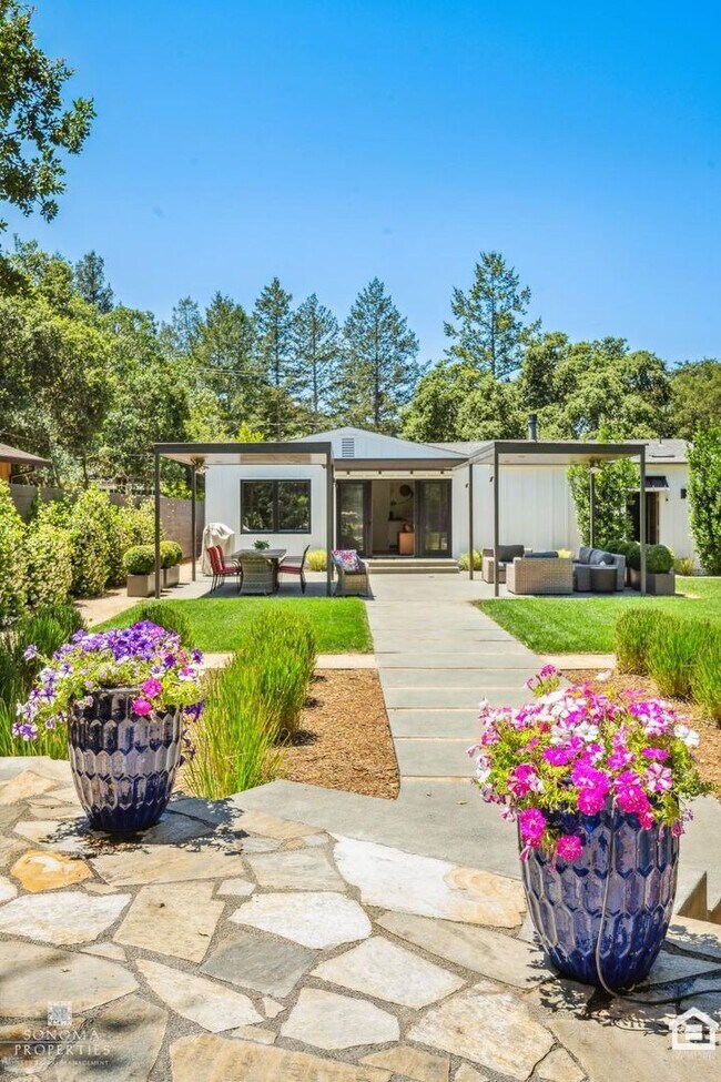282 Richards Blvd in Sonoma, CA - Building Photo - Building Photo
