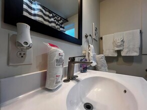4 Donaldson St in Greenville, SC - Building Photo - Building Photo