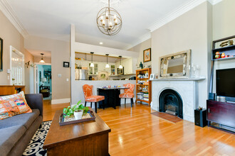 562 Massachusetts Ave in Boston, MA - Building Photo - Building Photo
