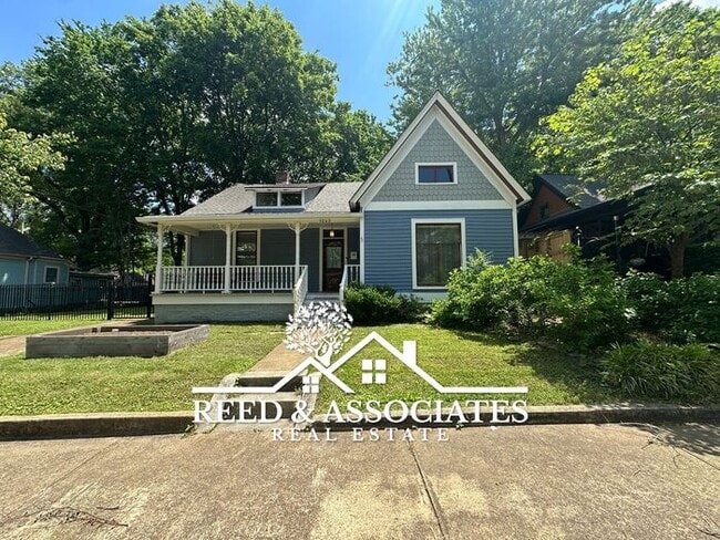 property at 1042 Blythe St