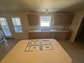 7740 White Crane Rd in Atwater, CA - Building Photo - Building Photo