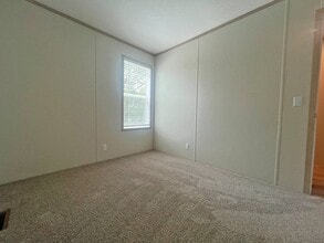 2404 N 8th St in Red Oak, IA - Building Photo - Building Photo