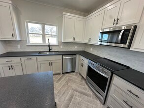 116 McBryde Ln in Poolville, TX - Building Photo - Building Photo