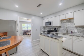 27311 J C Ln in Bonita Springs, FL - Building Photo - Building Photo