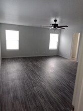 6215 Austin Valley in San Antonio, TX - Building Photo - Building Photo