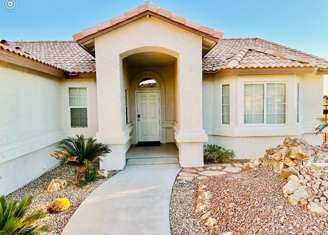 2968 La Paloma Dr in Bullhead City, AZ - Building Photo - Building Photo