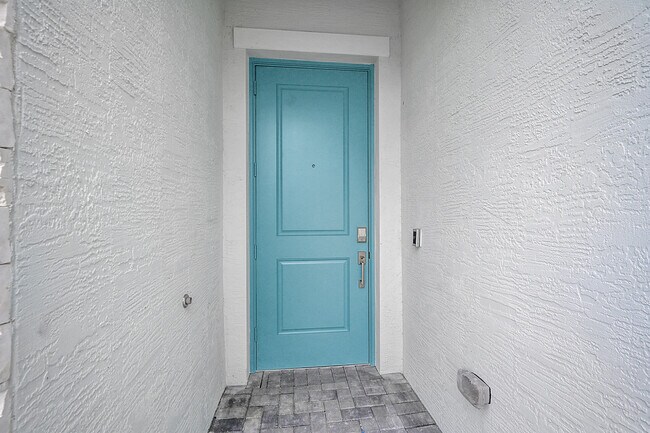 3501 Harborside Ave in Fort Pierce, FL - Building Photo - Building Photo