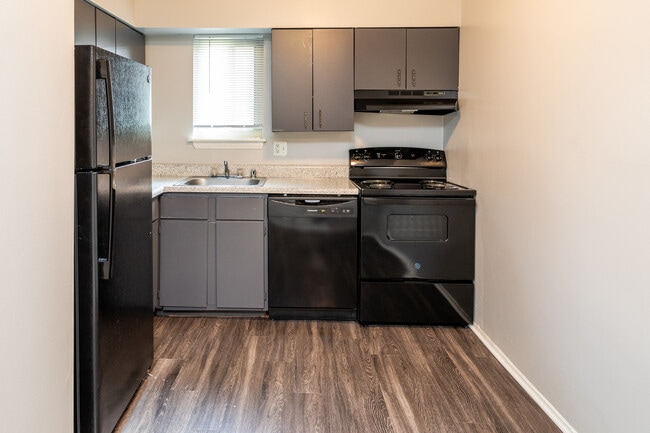 Catons Villas Apartments in Catonsville, MD - Foto de edificio - Interior Photo