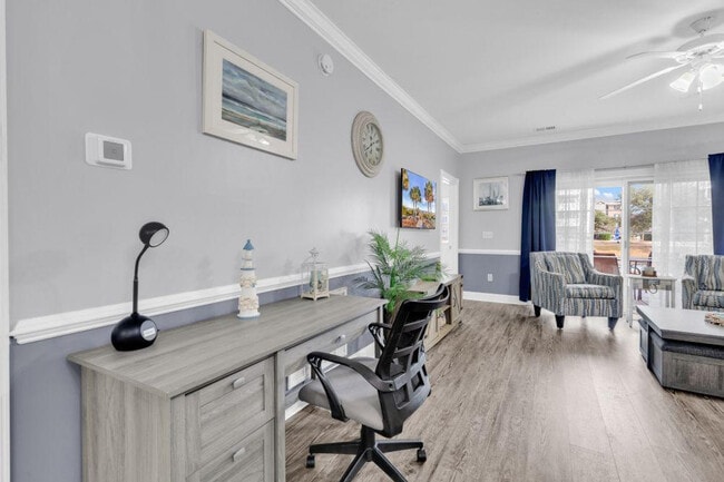 4879 Luster Leaf Cir