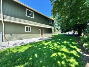 28804-28806 28th Pl S in Federal Way, WA - Building Photo - Building Photo