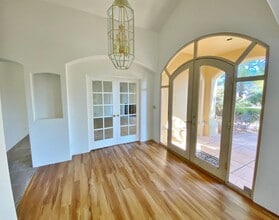 115 Linda Vista in Sedona, AZ - Building Photo - Building Photo